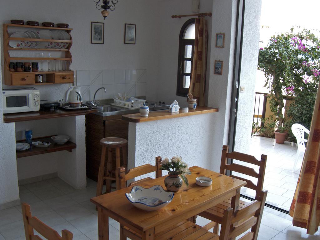 Dolphins Apartment Elounda  Ruang foto